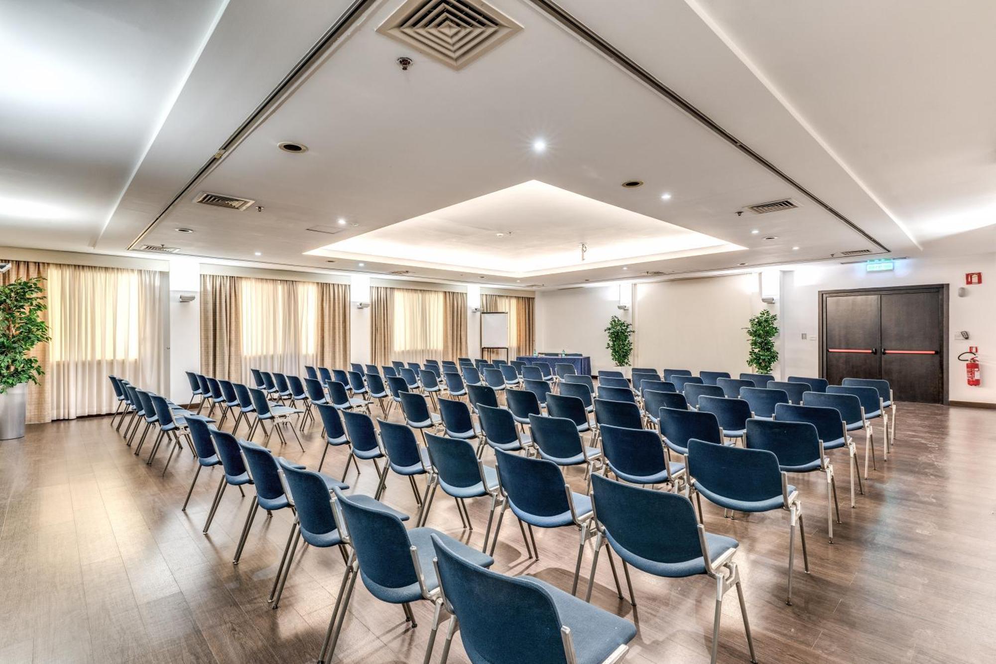 Hotel Midas Roma - A Member Of Barcelo Hotel Group Esterno foto